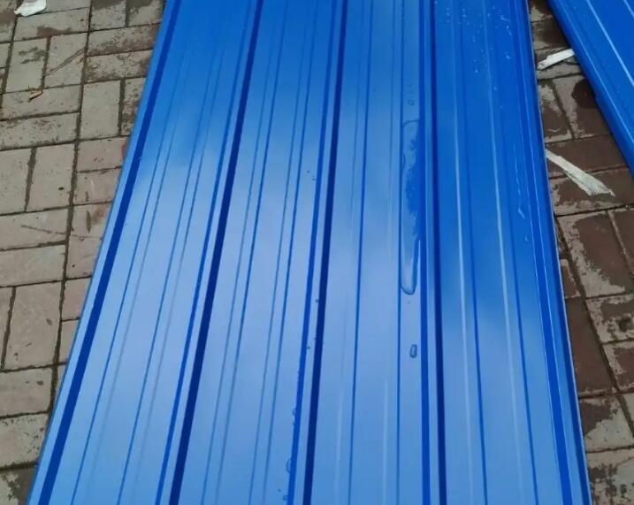 房頂想上隔熱瓦，是襄陽彩鋼瓦更好還是樹脂瓦更好？