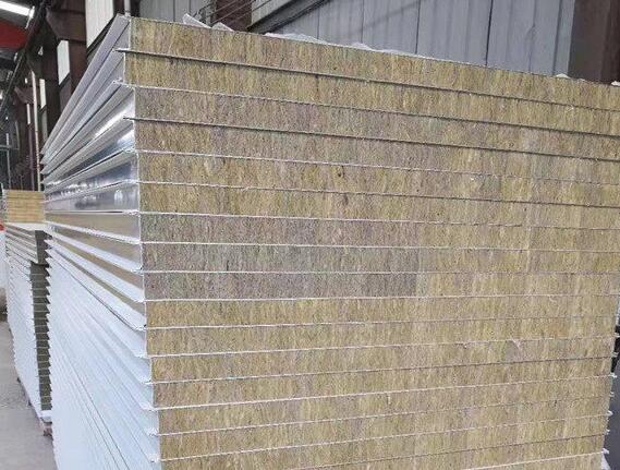 襄陽(yáng)遠(yuǎn)大生產(chǎn)的彩鋼板如何能做到防水？