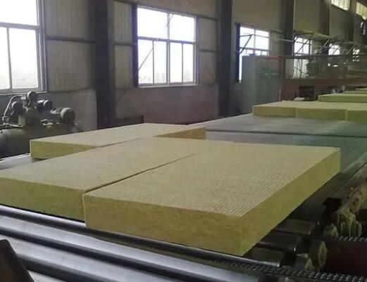 襄陽遠(yuǎn)大為你揭秘為什么外墻巖棉板能廣泛運(yùn)用于建筑裝修中！