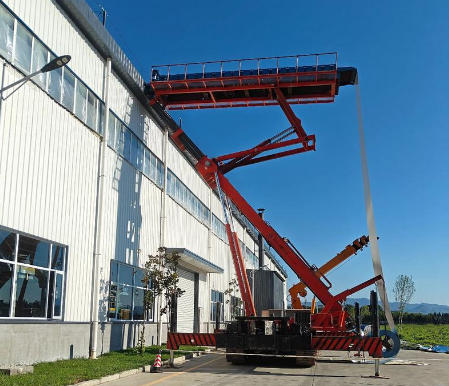 湖北遠(yuǎn)大彩鋼高空壓瓦作業(yè)需注意哪些安全操作要點(diǎn)？如何保障質(zhì)量？